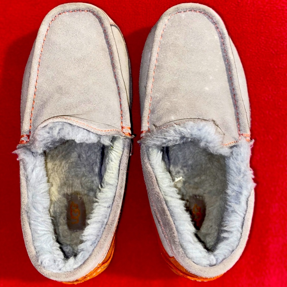 UGG Men’s Loafer Slippers - Grey & Orange - Size 9